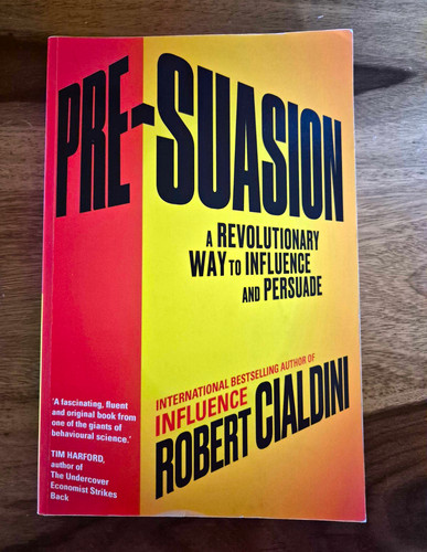 Penguin pre suasion robert - pre-suasion, –